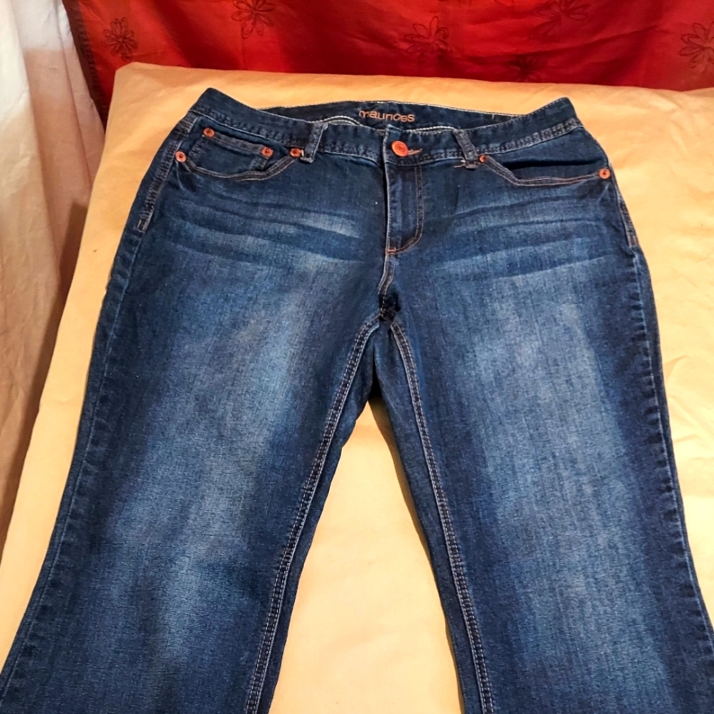 Womens jeans, maurices size 11/12Reg